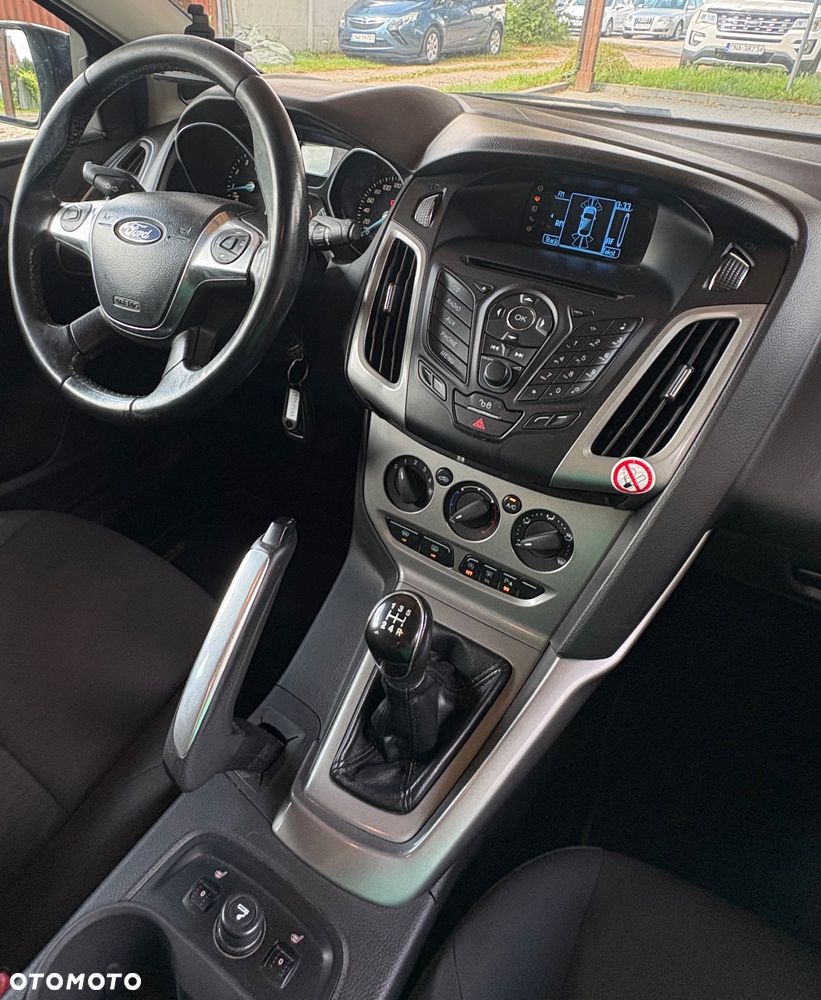 Ford Focus - 11