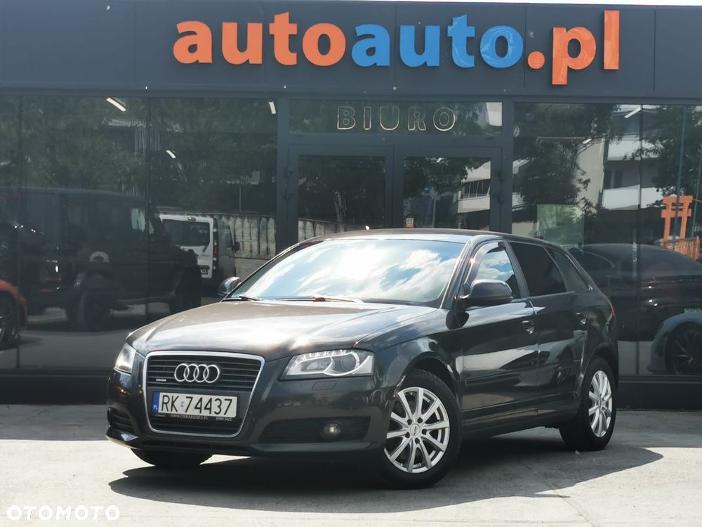 Audi A3 Sportback 2.0 TDI DPF quattro Ambition - 2