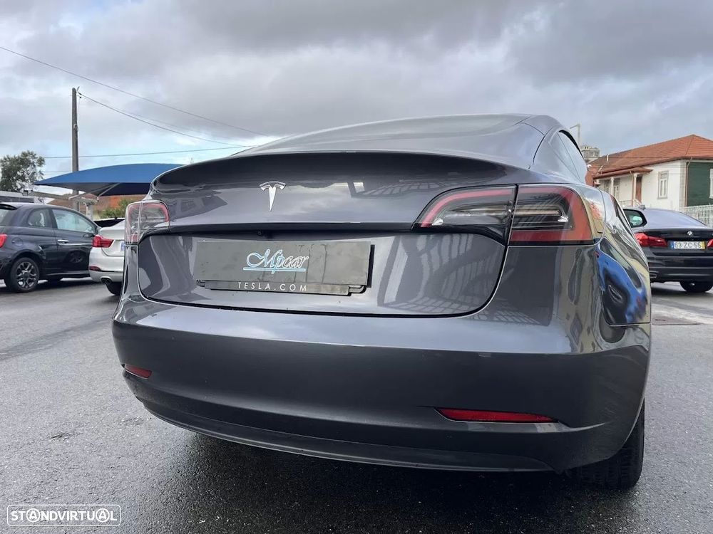 Tesla Model 3 Long Range Tração Traseira - 47