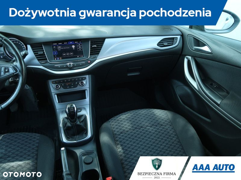 Opel Astra - 9