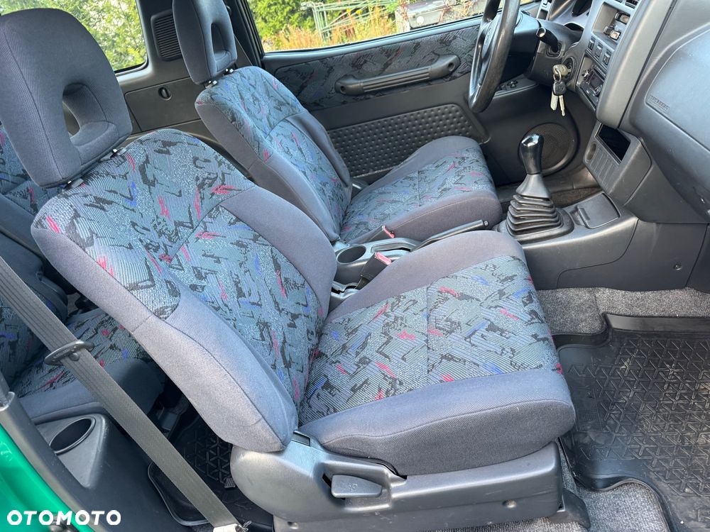 Toyota RAV4 2.0 Special - 18