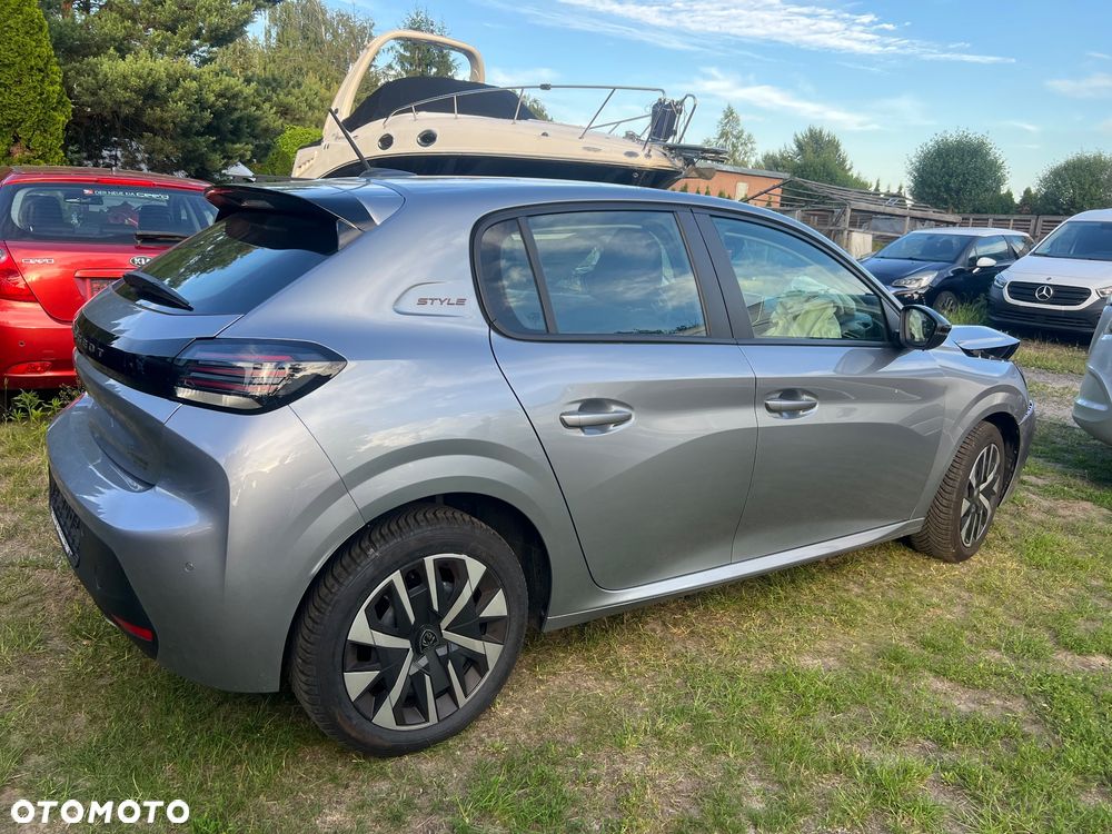 Peugeot 208 PureTech 100 Style - 2