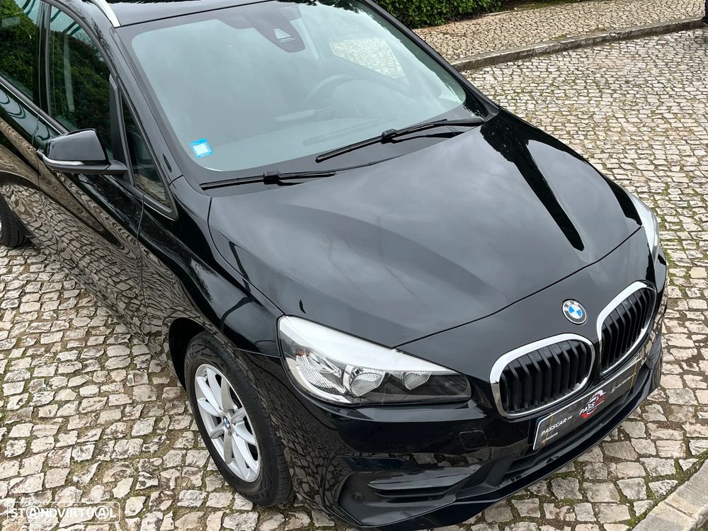 BMW 216 Gran Tourer d - 11