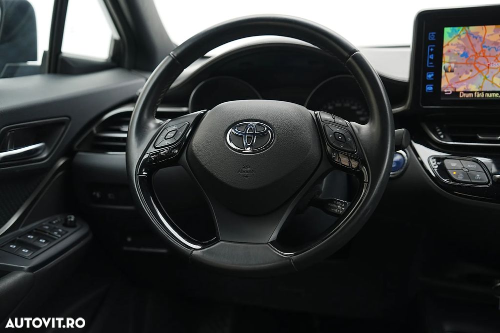 Toyota C-HR Style - 18