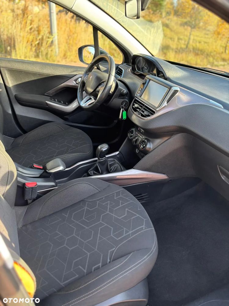 Peugeot 2008 1.4 HDi Active - 12