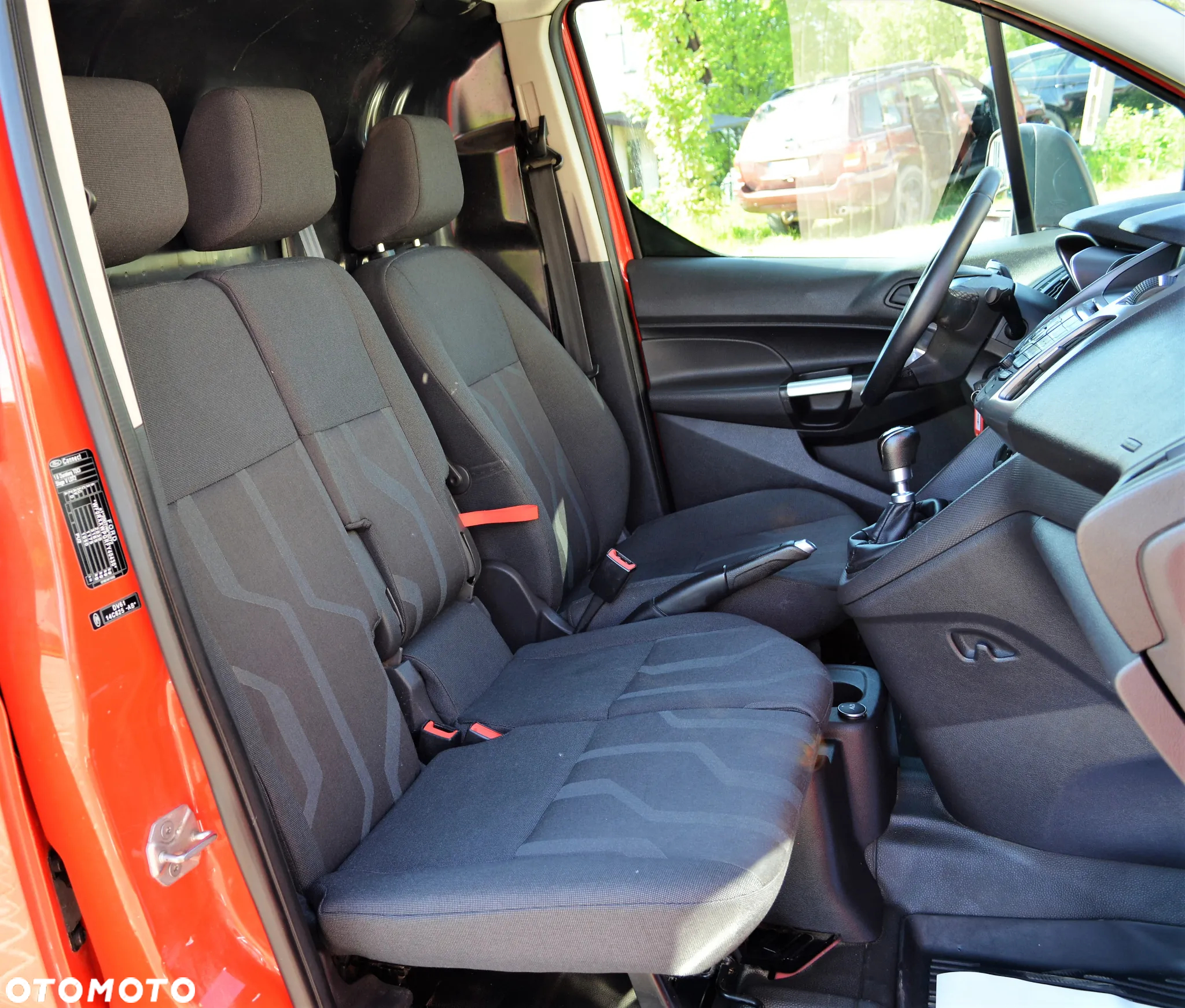 Ford Connect - 8