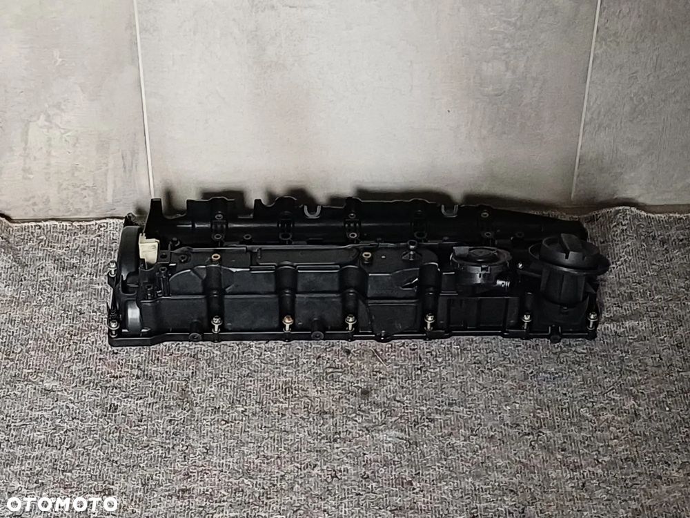 NR 609 Pokrywa zaworów do BMW 7 F01 3.0TDI 15265812 - 4