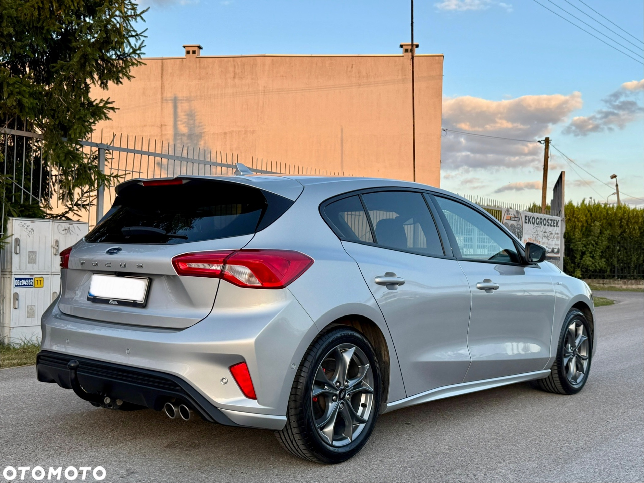 Ford Focus 1.5 EcoBoost Start-Stopp-System ST-LINE X - 3