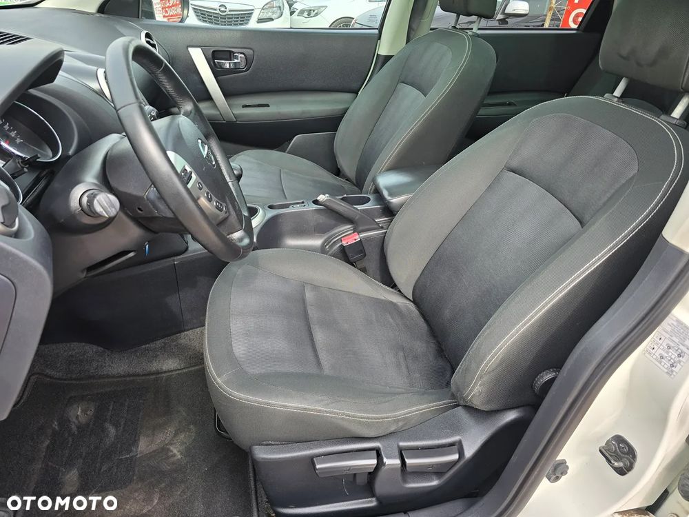 Nissan Qashqai 1.6 visia Start/Stop - 10