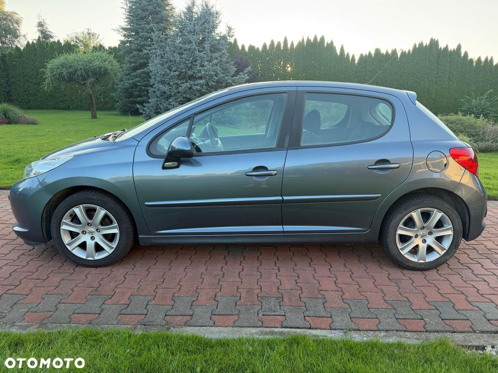 Peugeot 207 1.6 HDi - 19