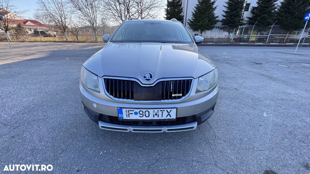 Skoda Octavia 2.0 TDI 4x4 DSG Scout - 2