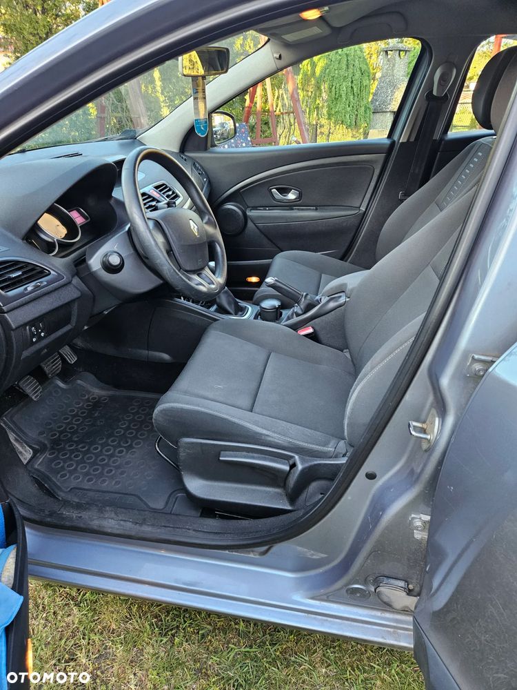 Renault Megane - 8