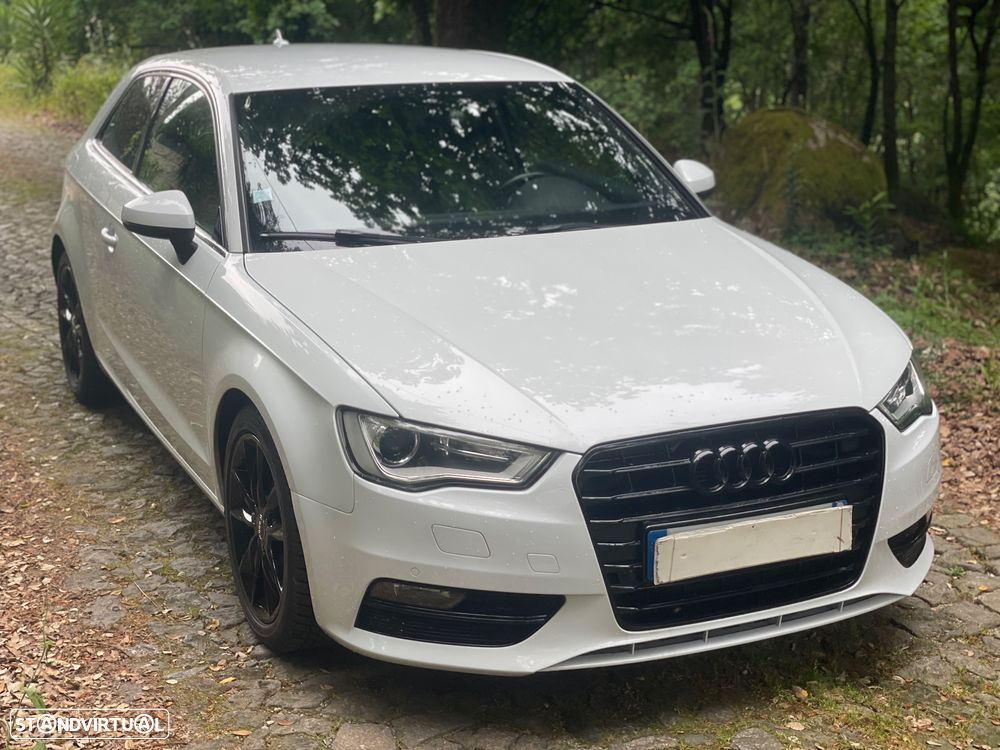 Audi A3 2.0 TDI S line Sport Pack - 9