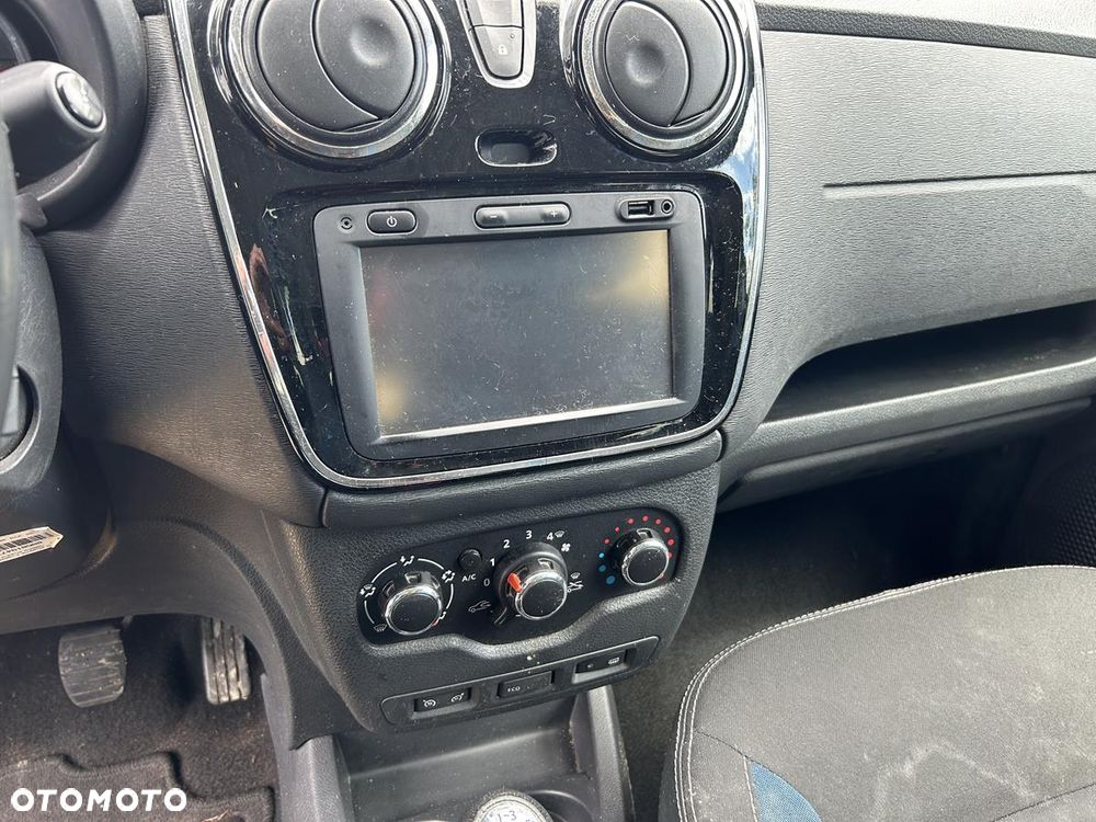 Dacia Lodgy dCi 110 Laureate - 13