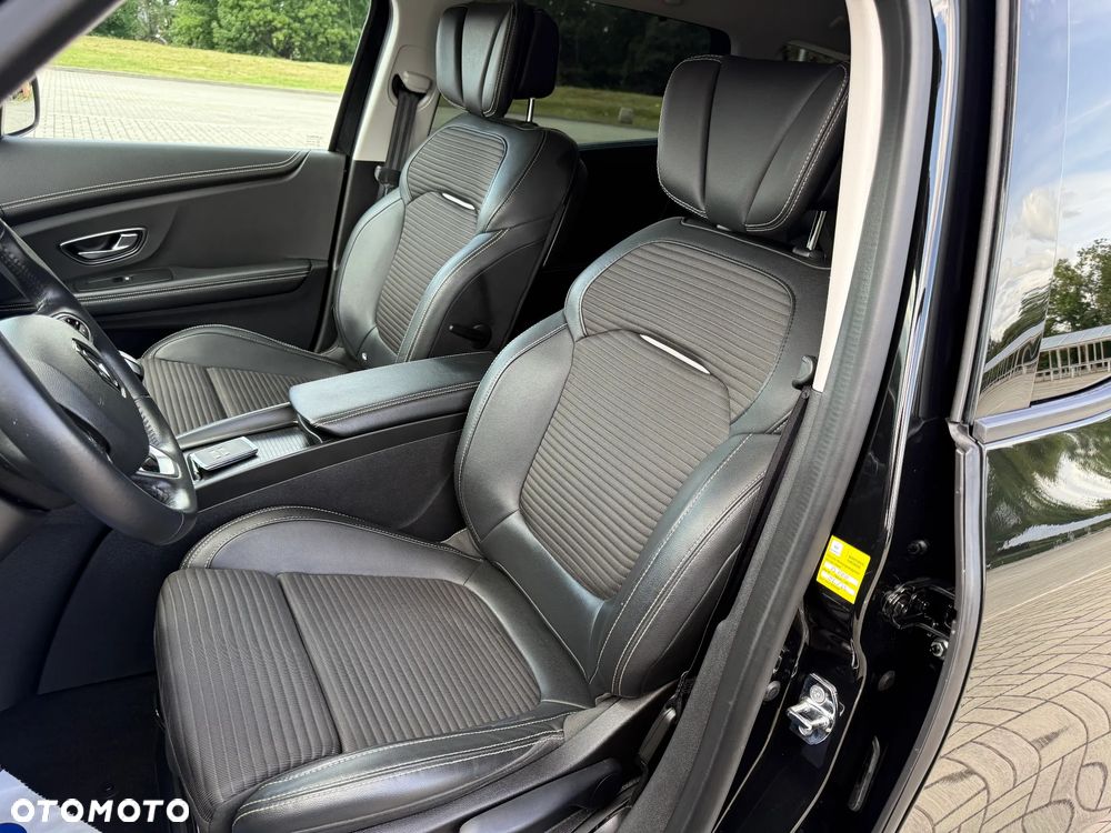 Renault Grand Scenic Energy TCe 130 S&S LIMITED - 11