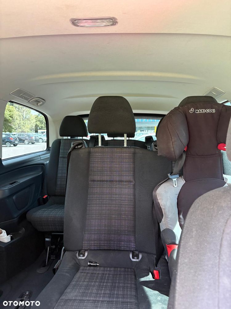 Mercedes-Benz Vito - 13