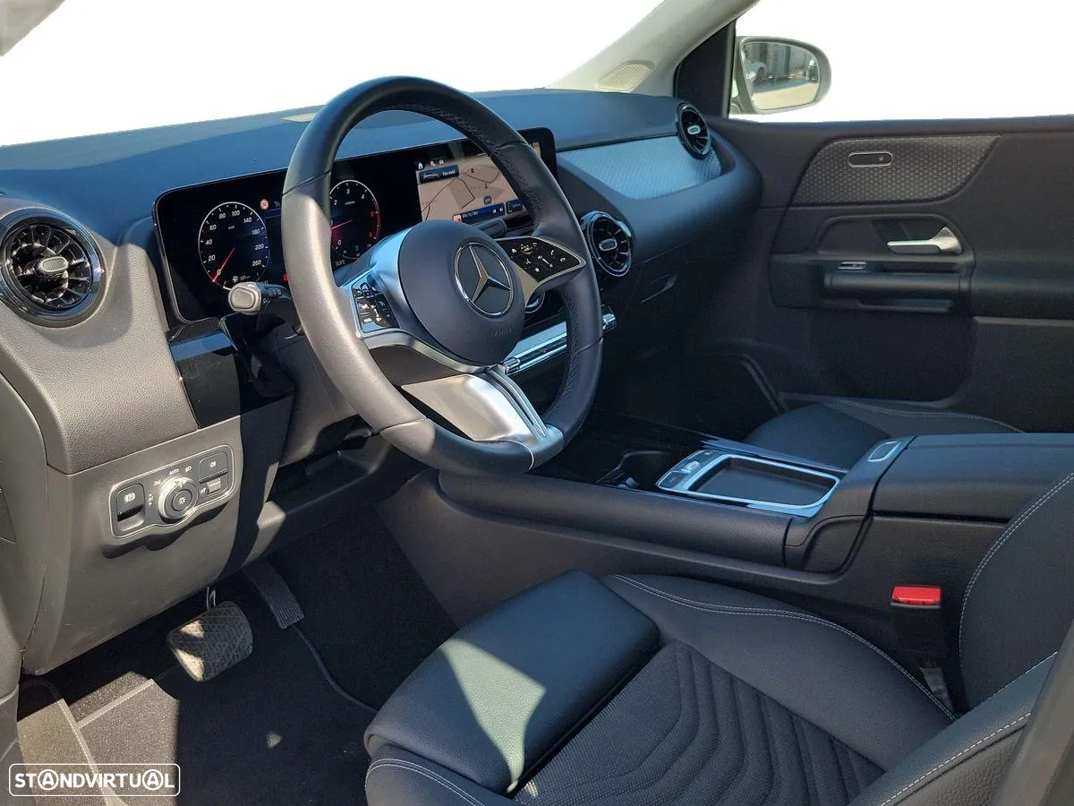 Mercedes-Benz B 180 d - 10