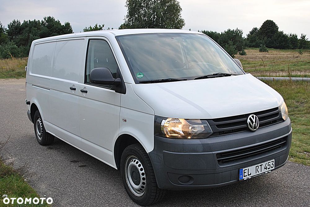 Volkswagen Transporter - 2