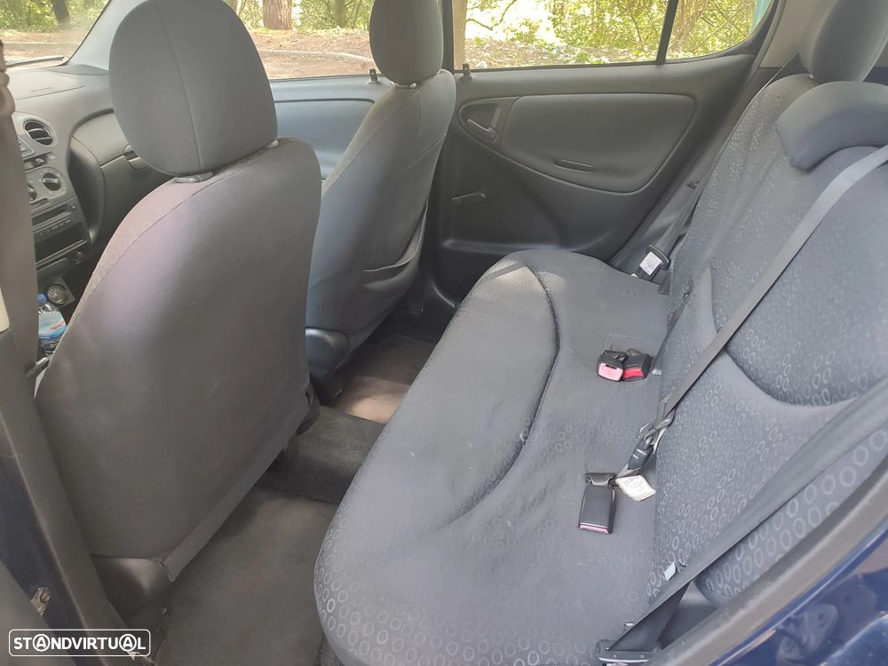 Toyota Yaris 1.4 D-4D Terra DA+ABS - 5