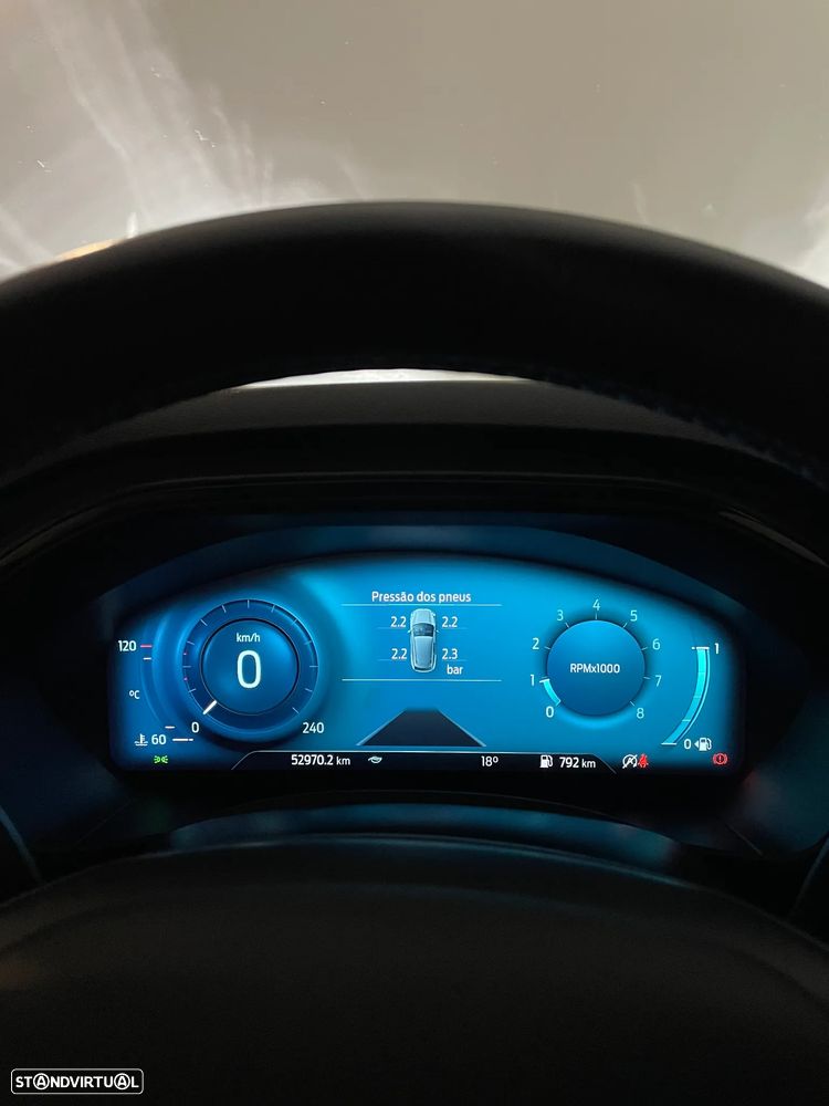 Ford Focus 1.0 EcoBoost MHEV ST-Line - 16