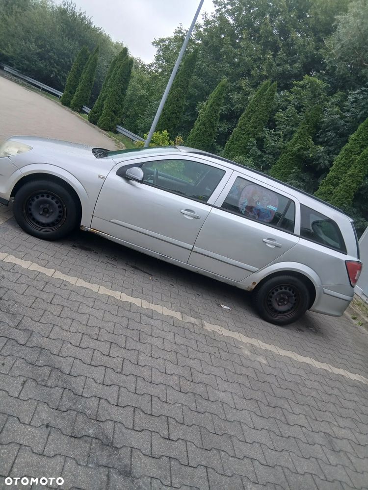Opel Astra 1.8 Innovation - 2