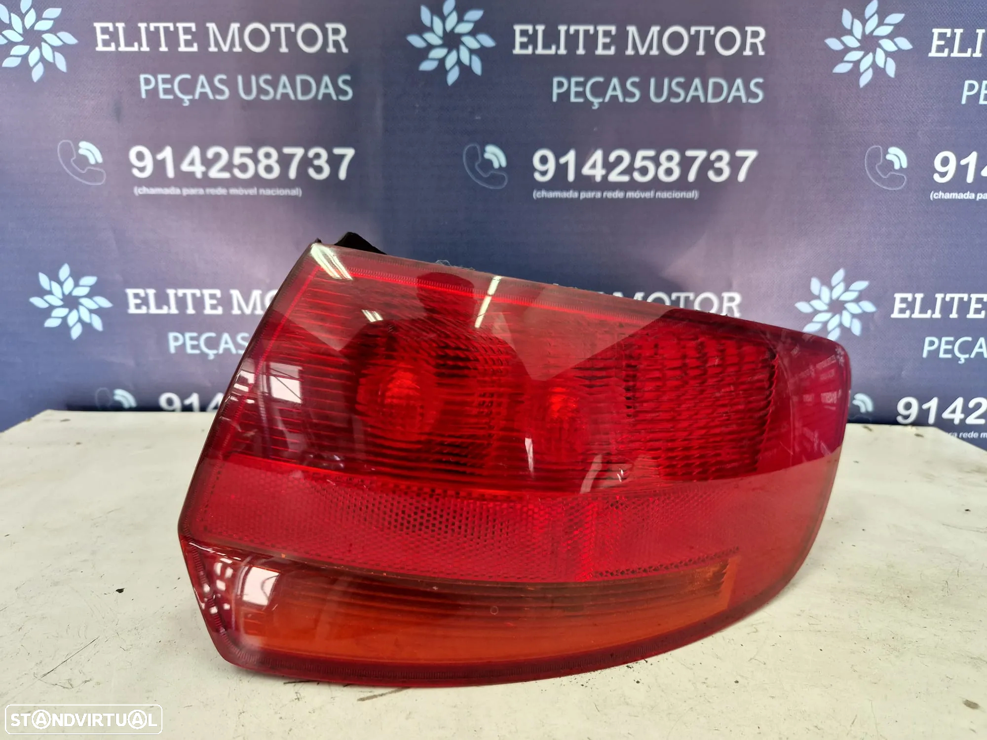 Farolins usados AUDI A3 8P SPORTBACK 5 PORTAS farolim - 4
