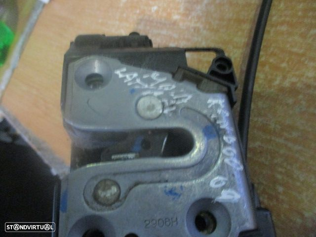 Fecho 8200497719B RENAULT KANGOO 2009 MALA DRT 6 PINOS - 2