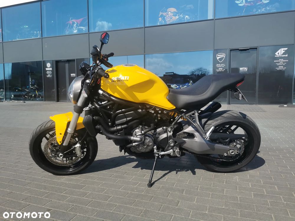 Ducati Monster - 8