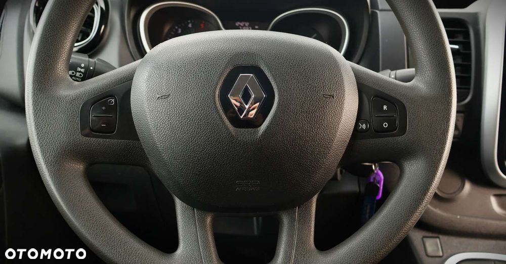 Renault Trafic - 22