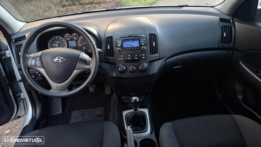 Hyundai i30 CW 1.4 CVVT Blue Comfort - 25