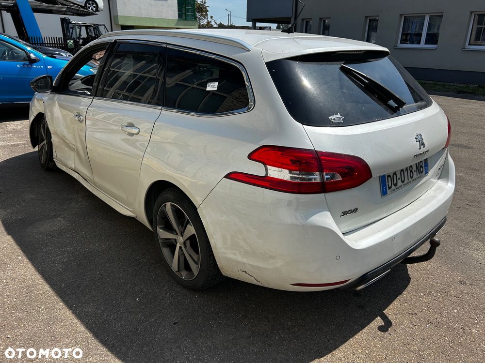 Peugeot 308 - 4