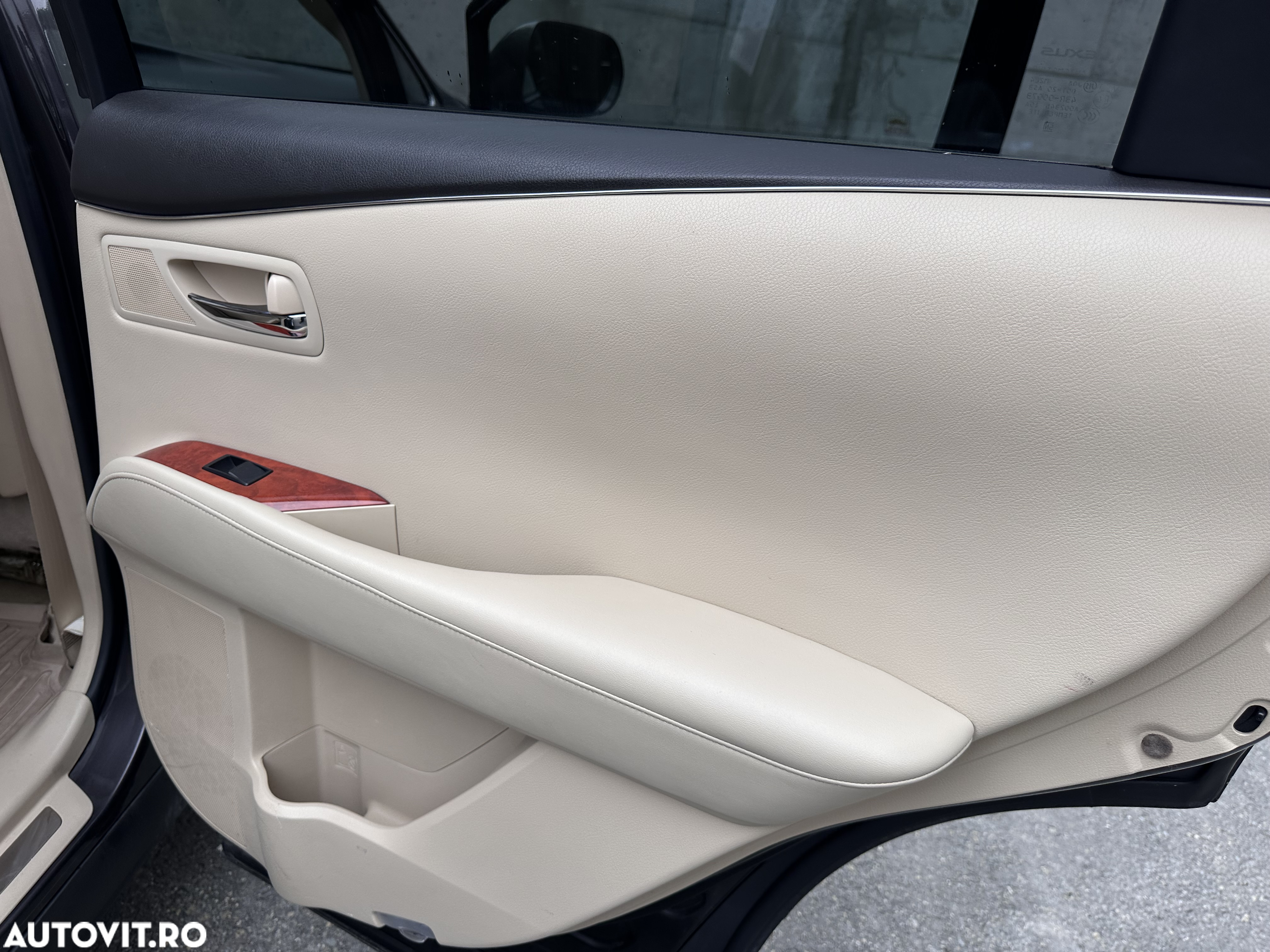 Lexus Seria RX 450h Aut. Executive - 15