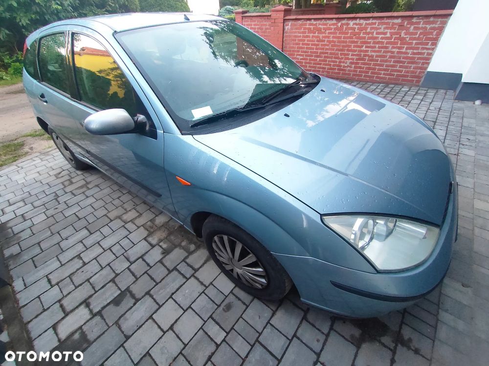 Ford Focus 1.6 FX - 13