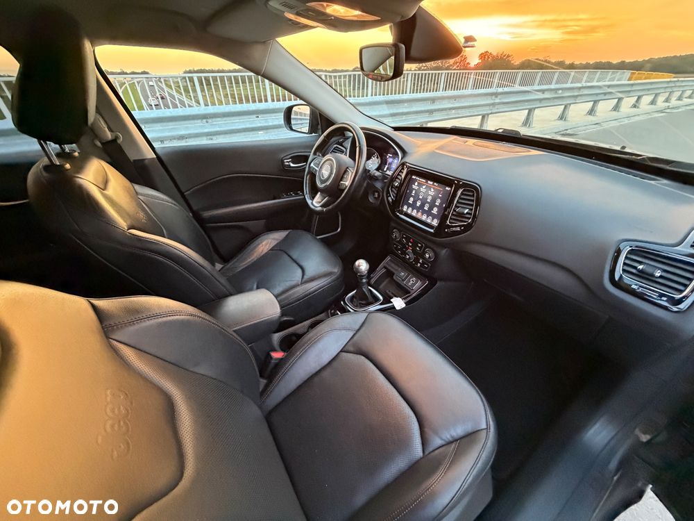 Jeep Compass 1.3 TMair Limited FWD S&S - 14