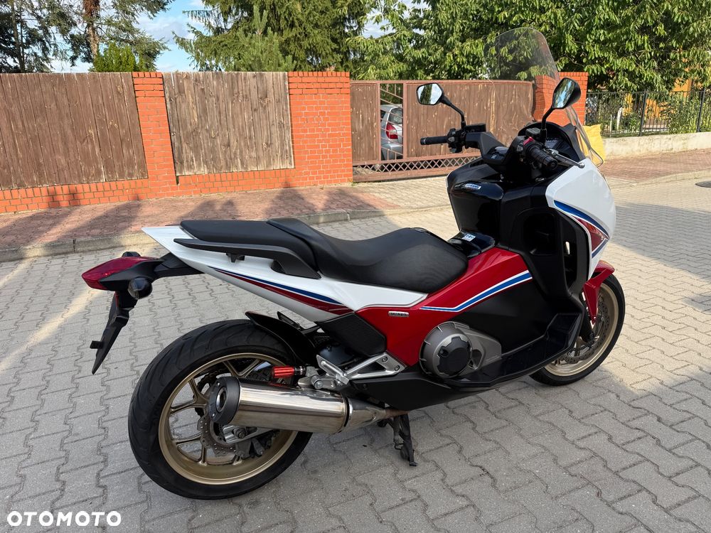 Honda NC - 12