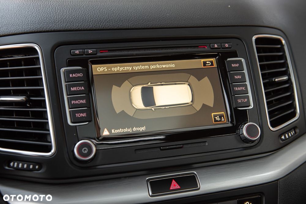 Volkswagen Sharan 2.0 TSI DSG Highline - 23