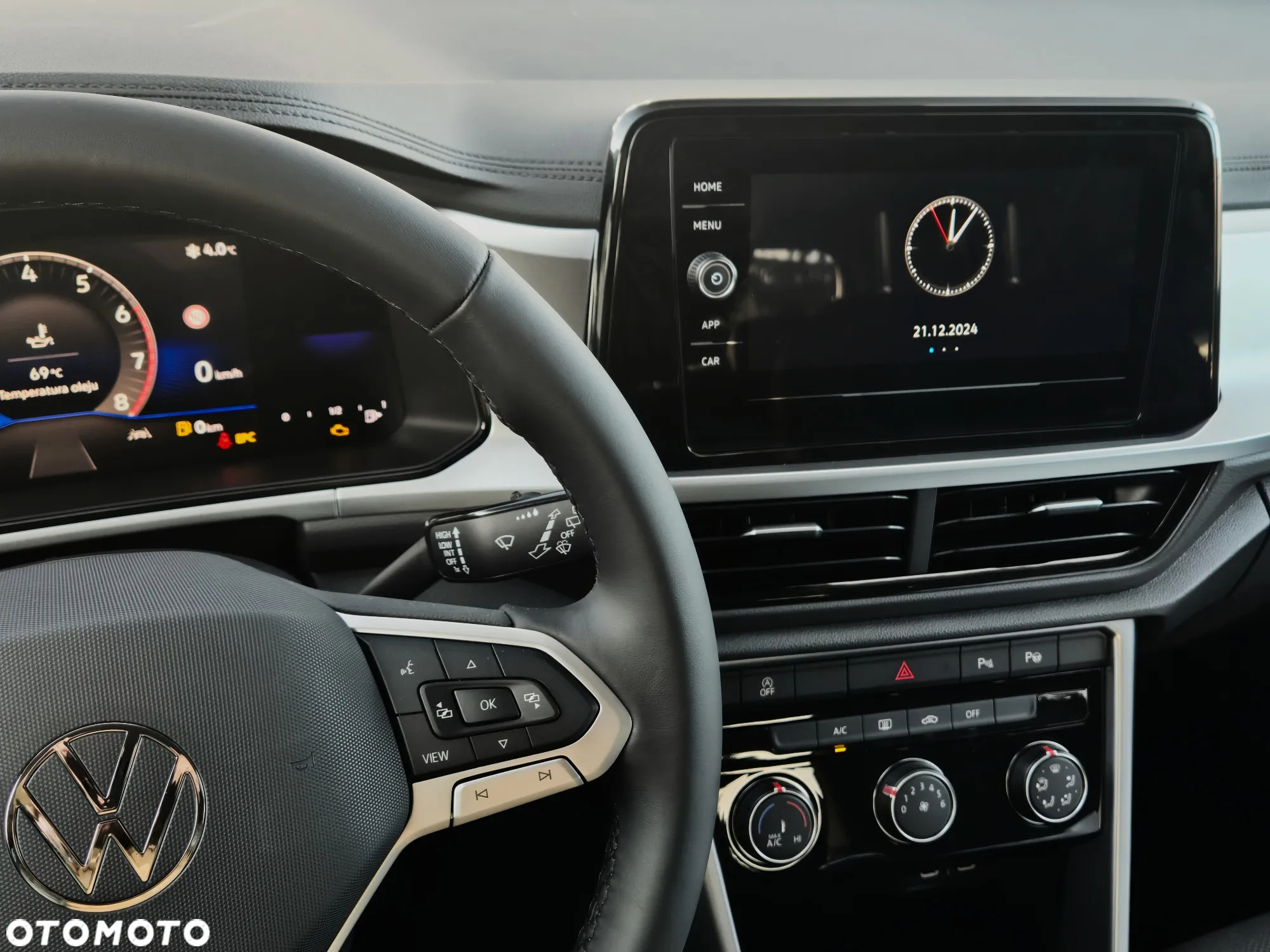 Volkswagen T-Roc 1.5 TSI Life Plus - 14