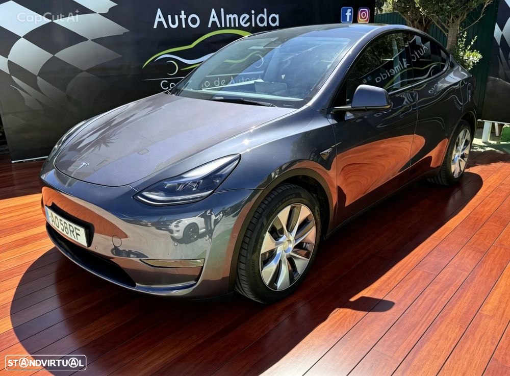 Tesla Model Y Long Range Tração Integral - 14