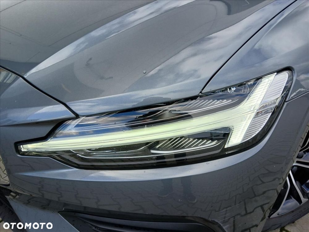 Volvo V60 D3 Momentum - 20