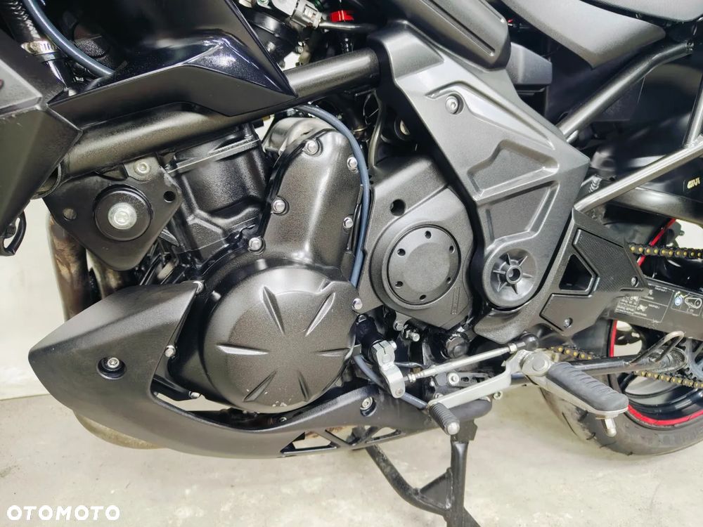 Kawasaki Versys 650 - 24