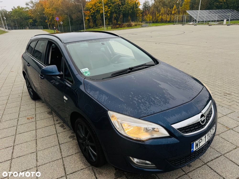 Opel Astra ver-1-4-turbo-150-jahre - 21
