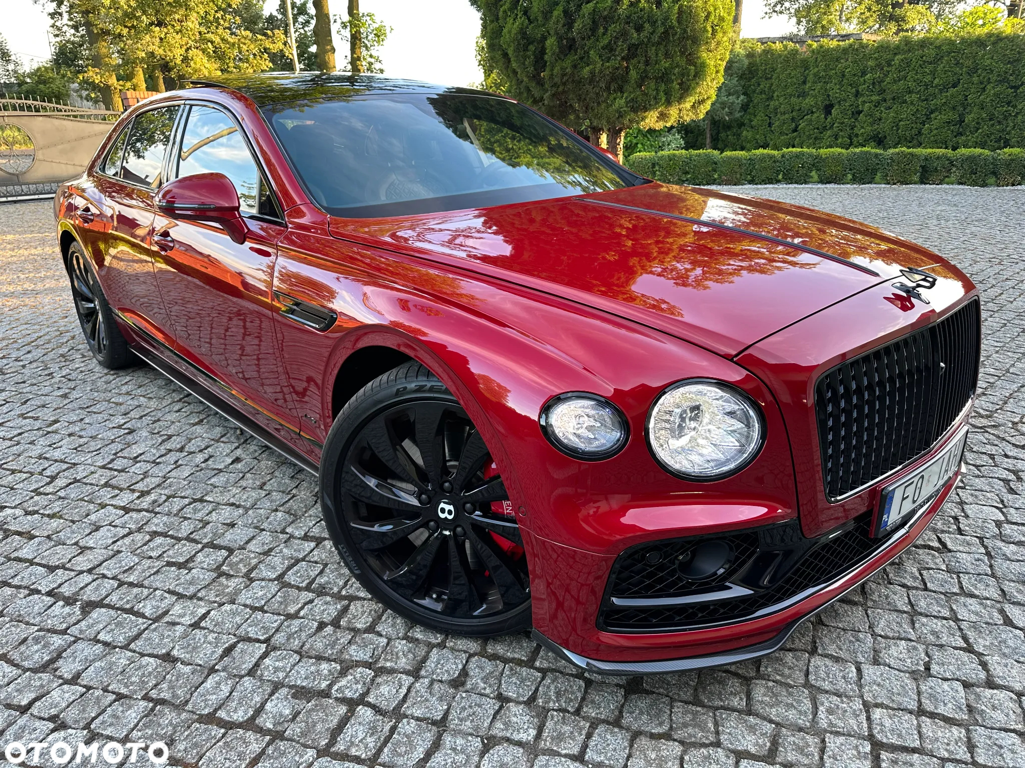 Bentley Flying Spur New V8 Mulliner - 8