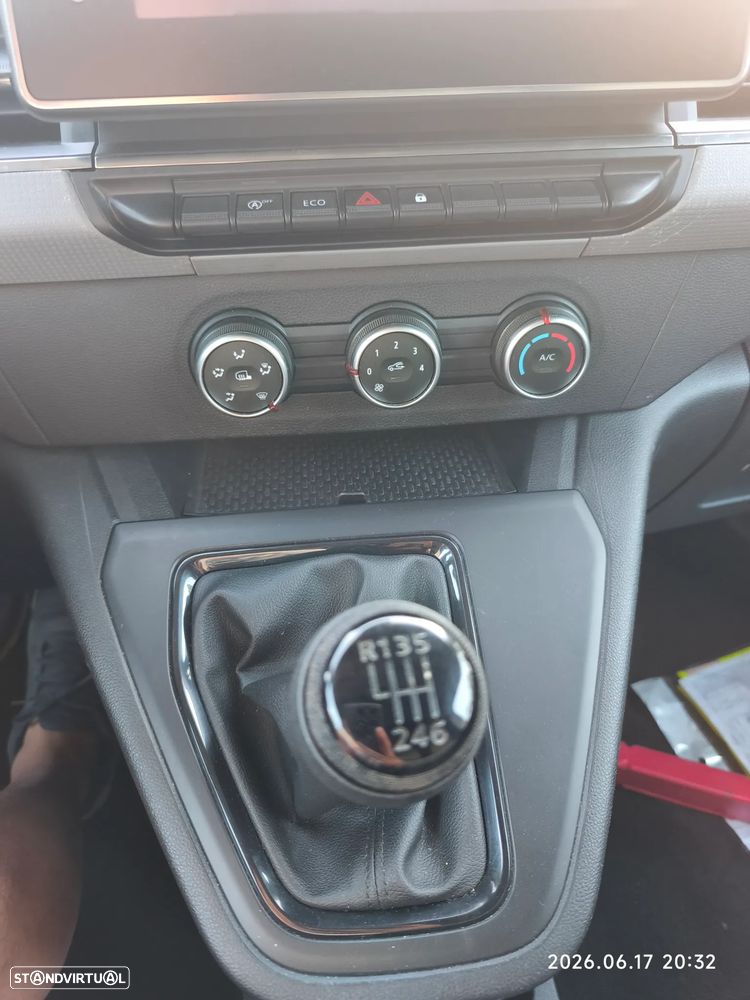 Renault Kangoo 3 lugares nacional - 11