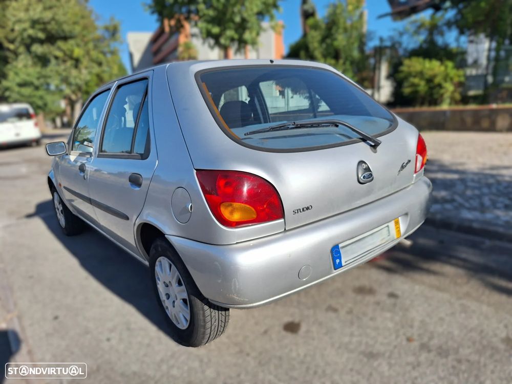 Ford Fiesta 1.25 Ghia - 12