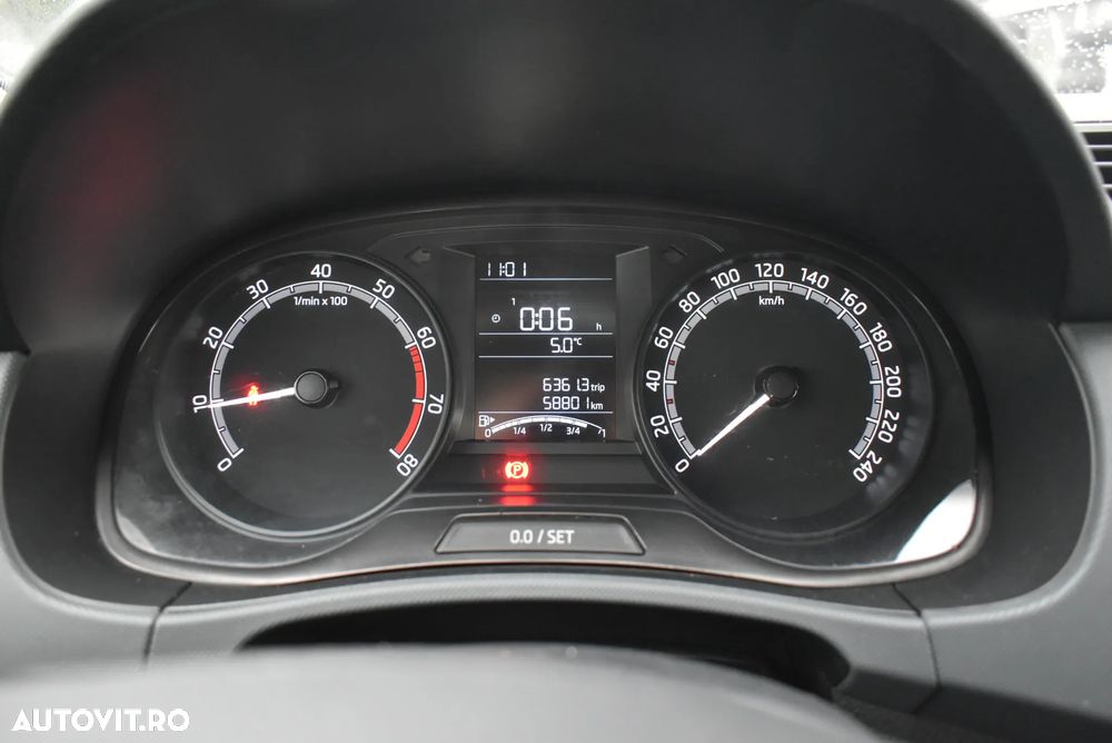 Skoda Fabia 1.0 MPI Avantaj - 5