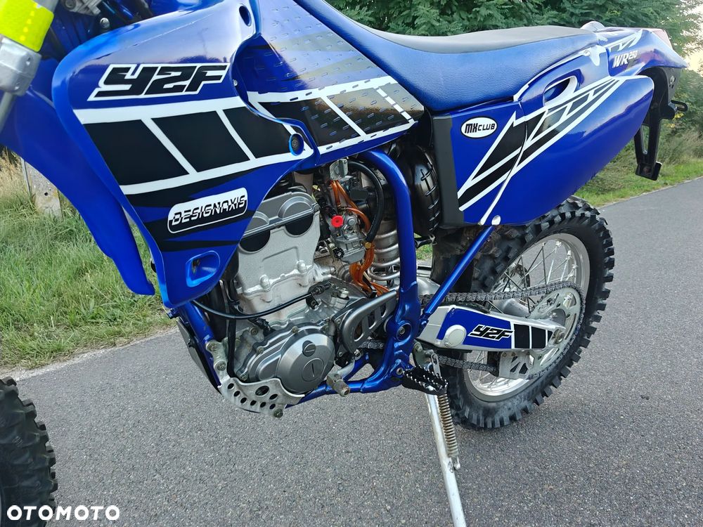 Yamaha WR - 7