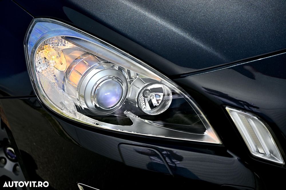 Volvo S60 D3 Geartronic R-Design - 14