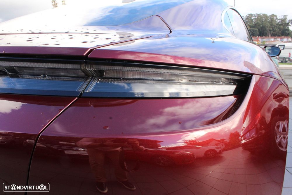 Porsche Taycan 4S - 12