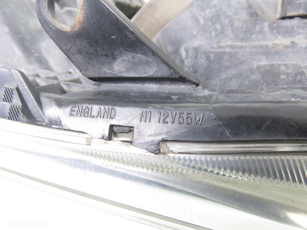 LAMPA PRAWA PRZEDNIA TOYOTA AVENSIS II T25 XENON - 5