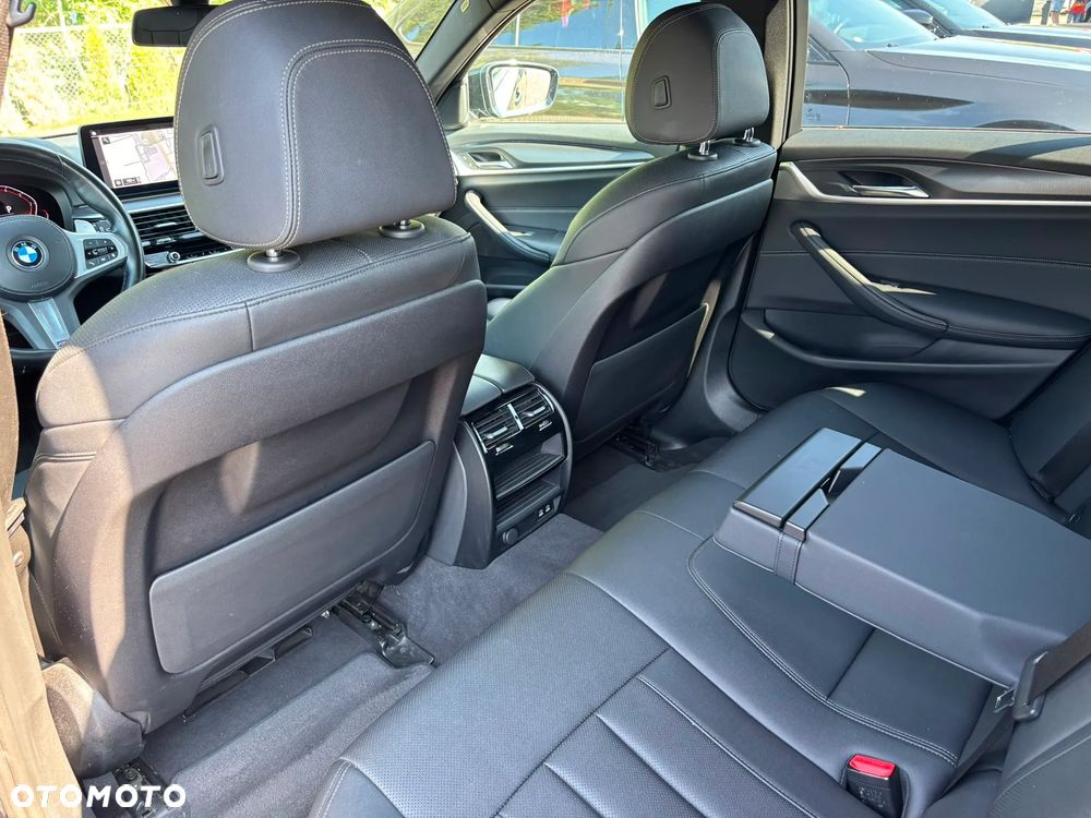 BMW Seria 5 520d xDrive mHEV M Sport sport - 10